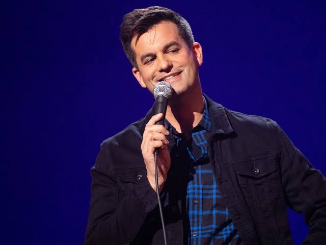 Michael Kosta playing live